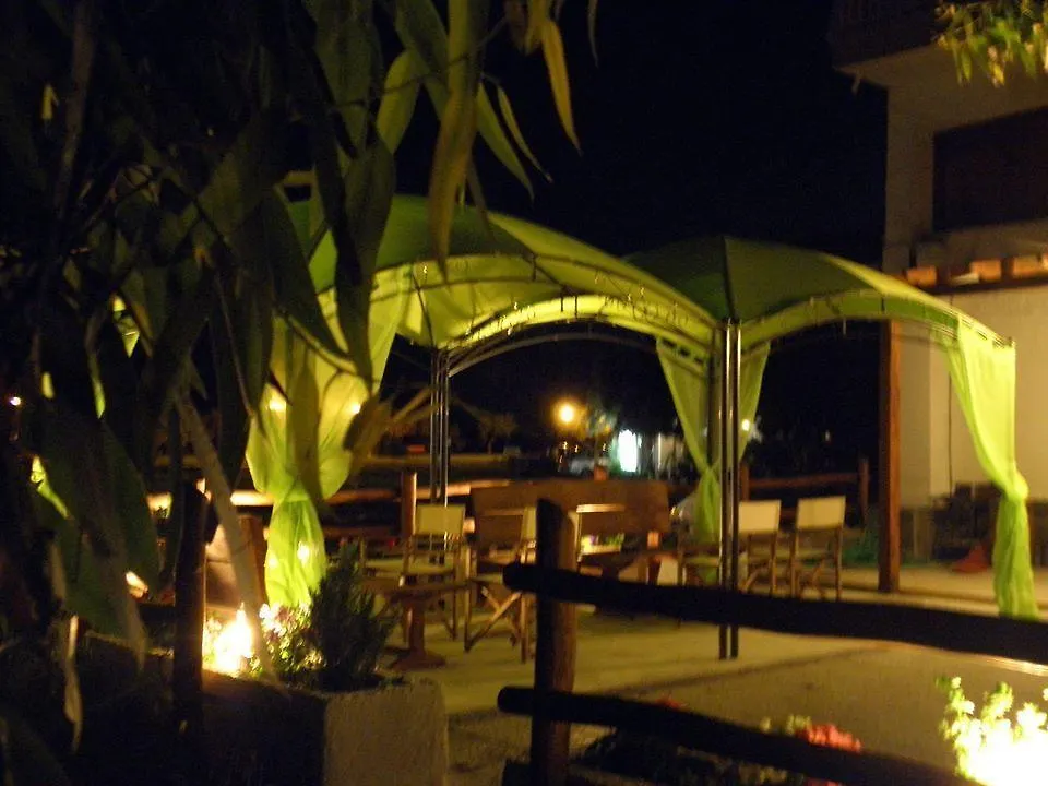 Baka'S House Apartments 이에리소스 그리스